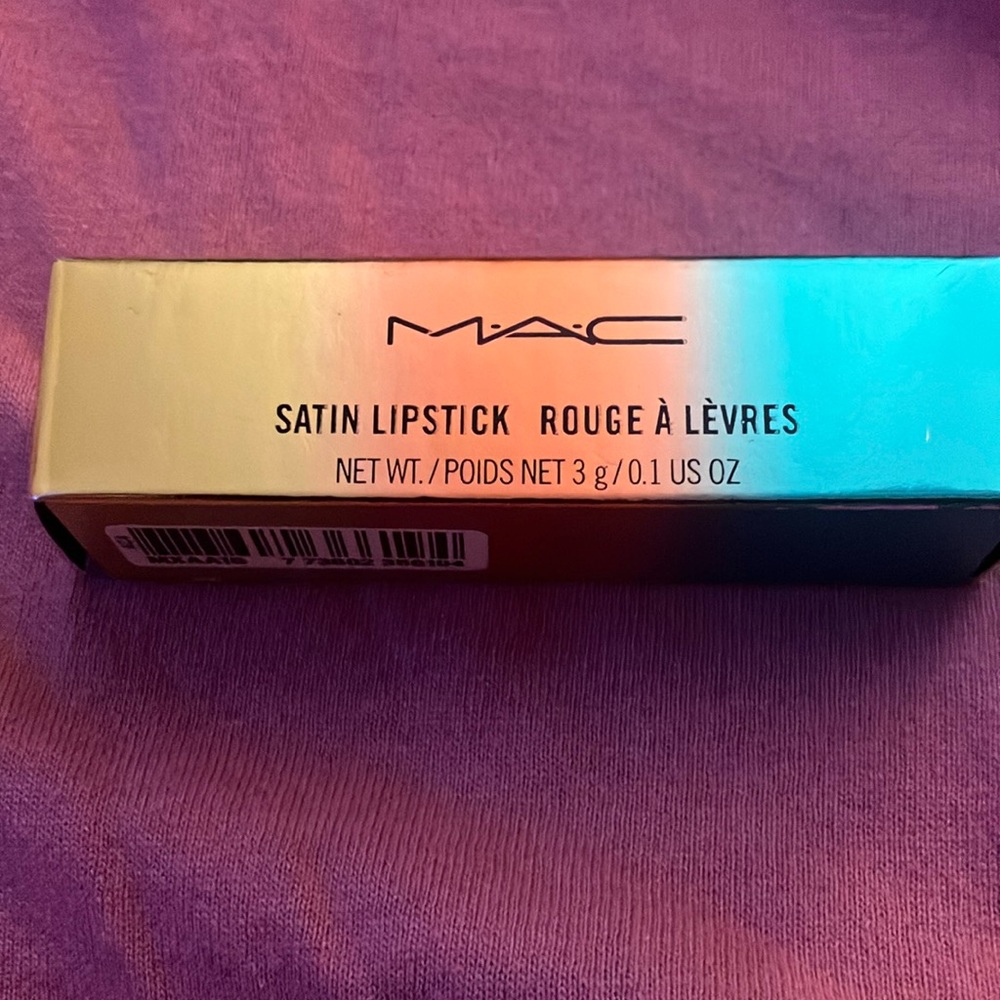 MAC Satin Lipstick